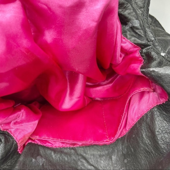 Morgan Oakley | Ditch Handbag - Picture 6 of 11